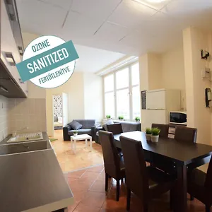 creative-apartment-feherhajo.inbudapesthotels.com/