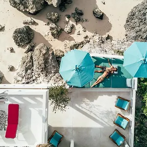 https://mandala-the-rocks-uluwatu-bali.hotelsseminyak.net